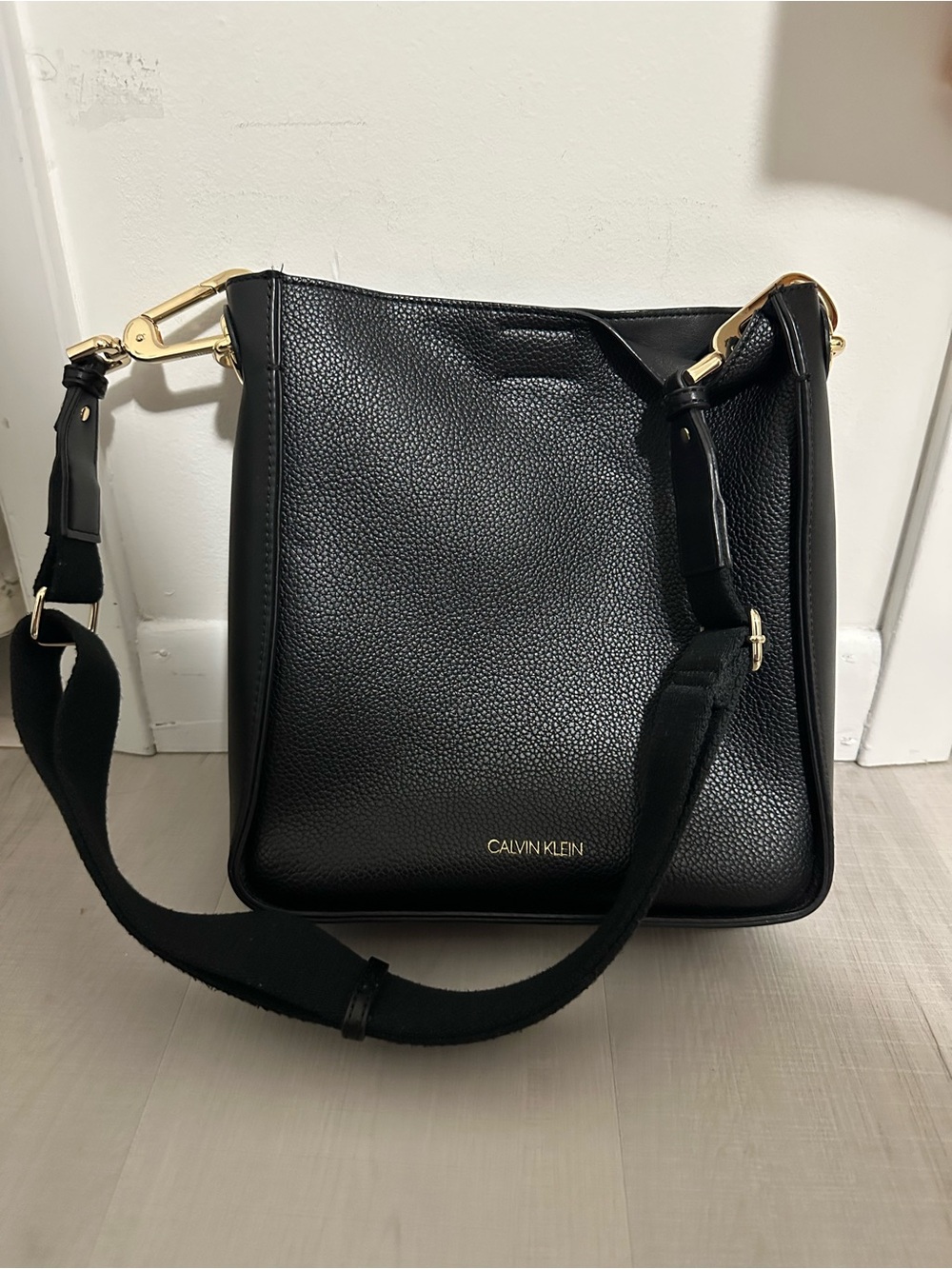 Calvin Klein Black Leather Crossbody Bag